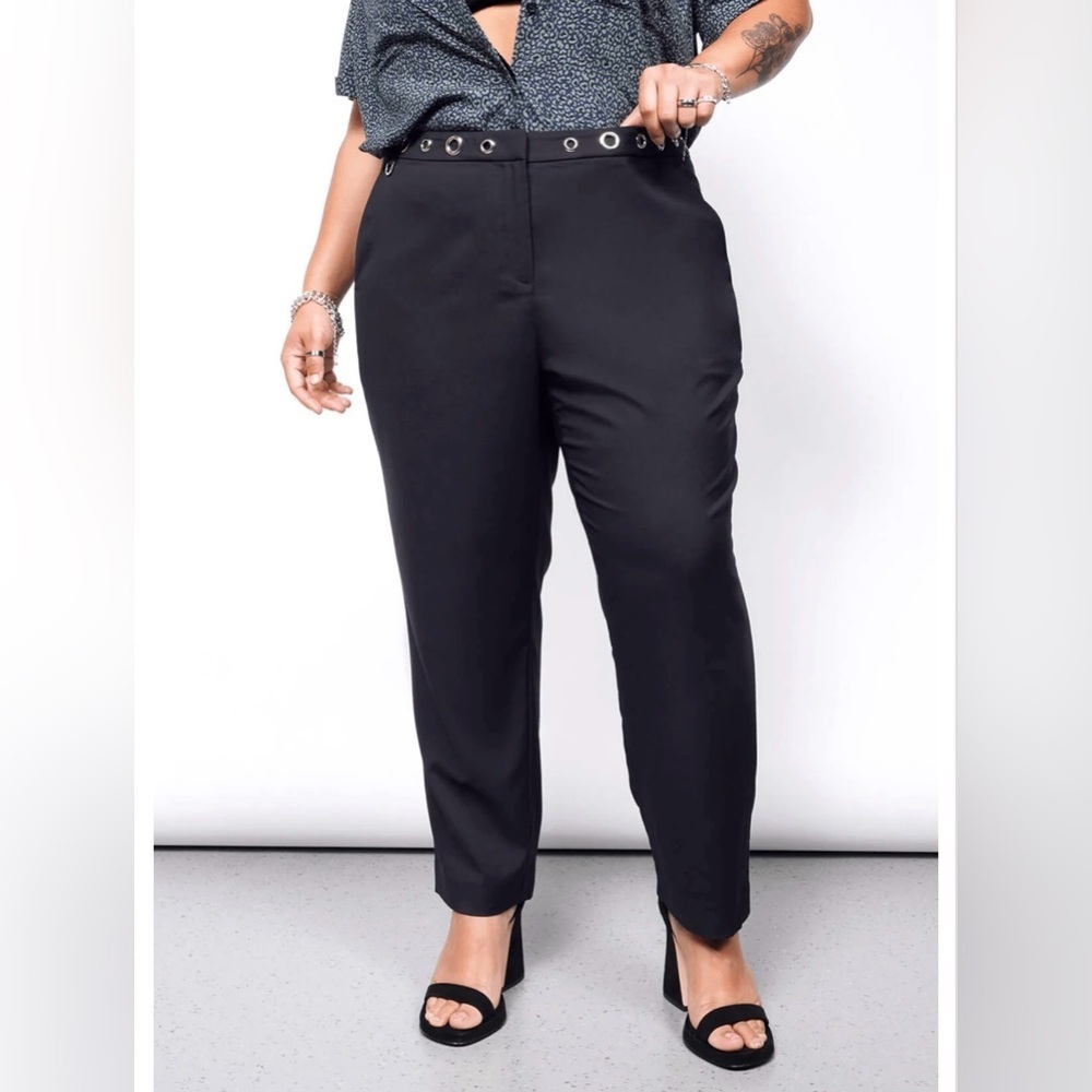 NWT Debbie Harry X Wildfang Slim Crop Pant in Black in Size 26